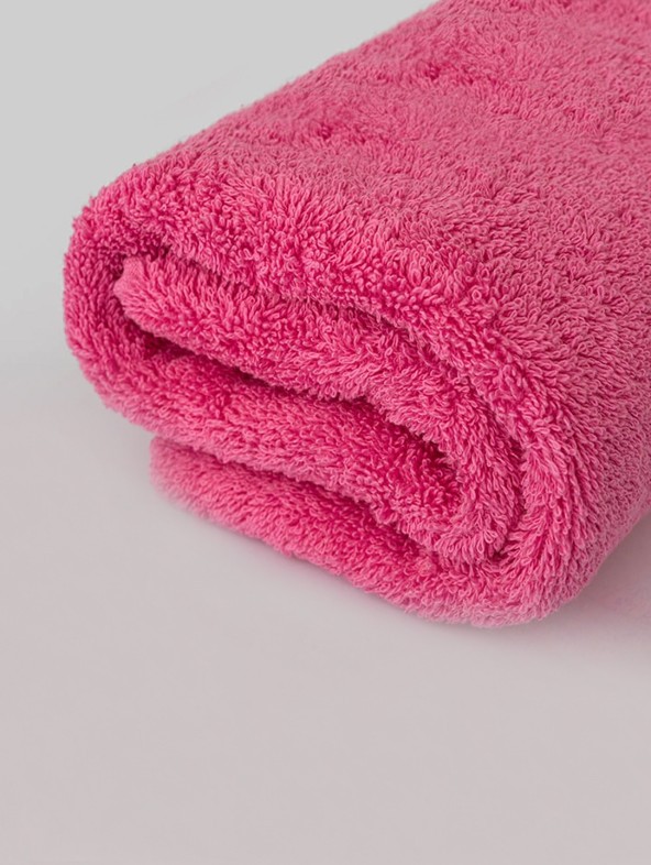 bath towel pink